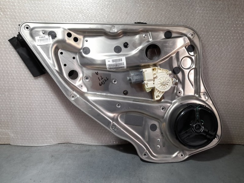 Recambio de elevalunas trasero izquierdo para mercedes-benz clase c (w204) familiar 220 t cdi (204.208) referencia OEM IAM A2127