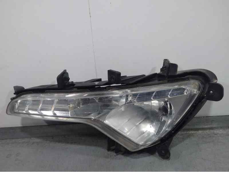 Recambio de faro antiniebla izquierdo para kia sportage drive 4x2 referencia OEM IAM 922013W200  