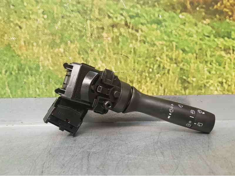 Recambio de mando limpia para toyota yaris active referencia OEM IAM   