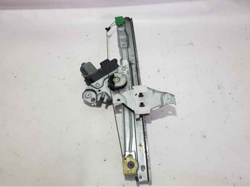 Recambio de elevalunas delantero derecho para peugeot 308 confort referencia OEM IAM 9659826986  ELÉCTRICO 6 PINS