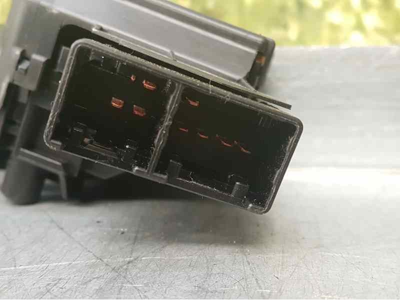 Recambio de mando limpia para toyota yaris active referencia OEM IAM   