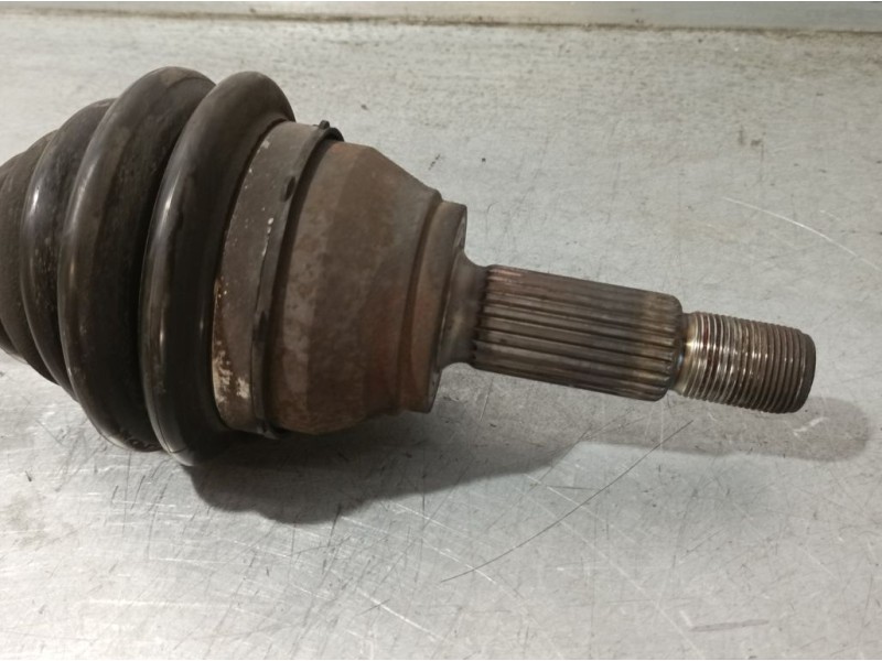 Recambio de transmision delantera derecha para ford ka (ccq) básico referencia OEM IAM 1537957  