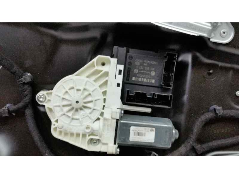 Recambio de elevalunas delantero derecho para volkswagen passat berlina (3c2) advance referencia OEM IAM 3C1837462H  ELECTRICO