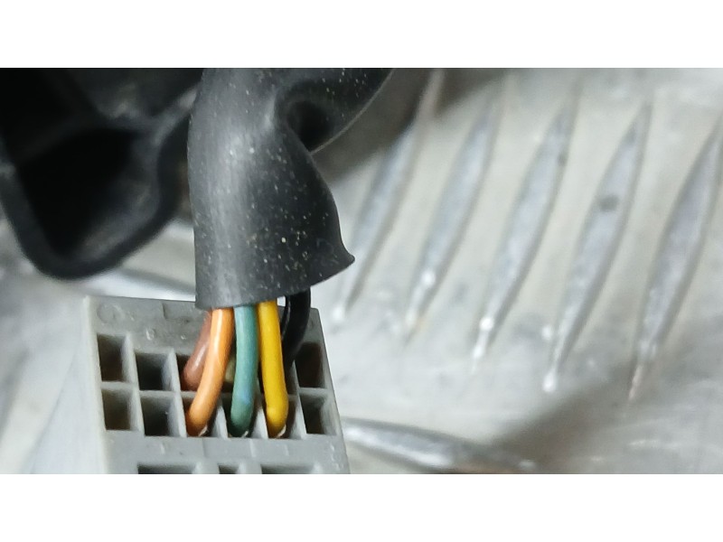 Recambio de retrovisor derecho para ford focus ii (da_, hcp, dp) 1.6 tdci referencia OEM IAM 1728322 ELECTRICO Y ROZADO 6 CABLES