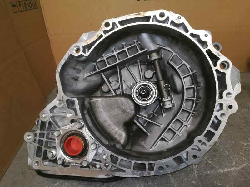 Recambio de caja cambios para chevrolet aveo ls referencia OEM IAM 5Q000302 B8W3944 5VELOCIDADES