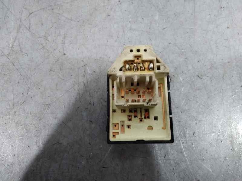 Recambio de mando retrovisor para kia sportage drive 4x2 referencia OEM IAM 4914801110  