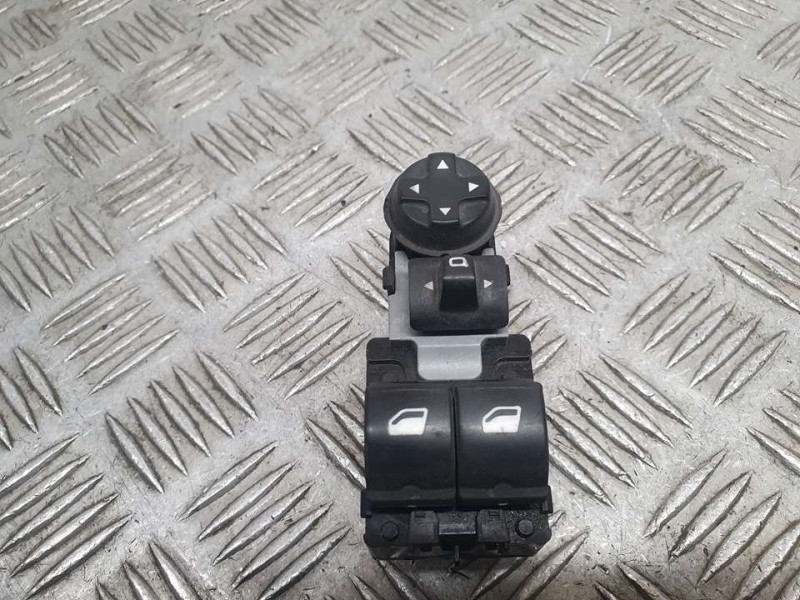 Recambio de mando elevalunas delantero izquierdo para citroën jumpy furgon control m referencia OEM IAM 96783350ZD  C/ MANDO RET