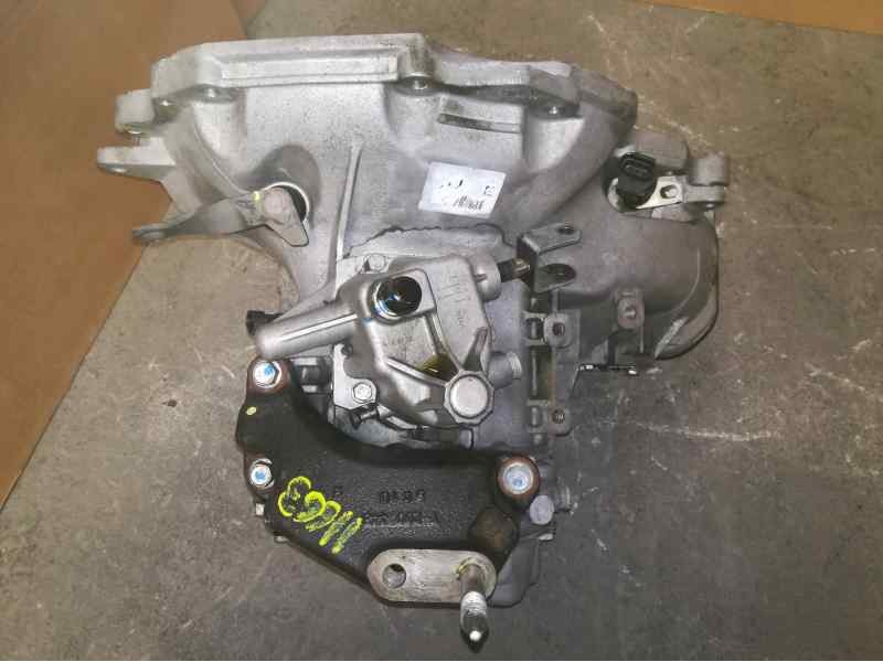 Recambio de caja cambios para chevrolet aveo ls referencia OEM IAM 5Q000302 B8W3944 5VELOCIDADES