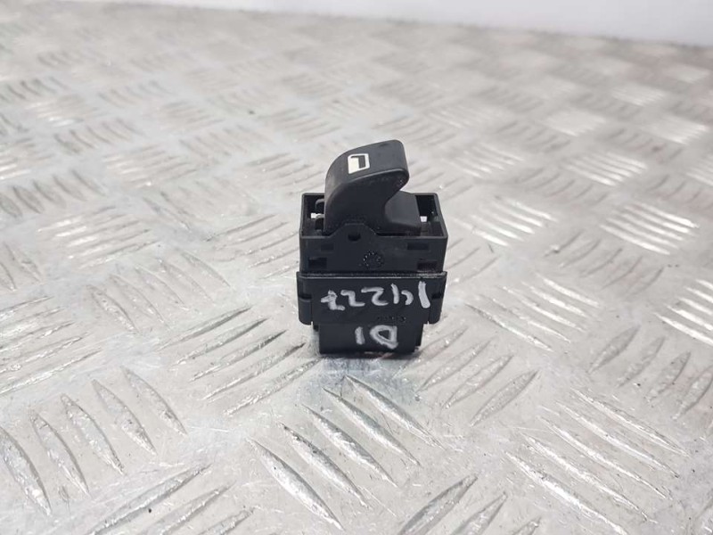 Recambio de mando elevalunas delantero izquierdo para peugeot 307 break / sw (s1) xr clim plus referencia OEM IAM 6554E8  