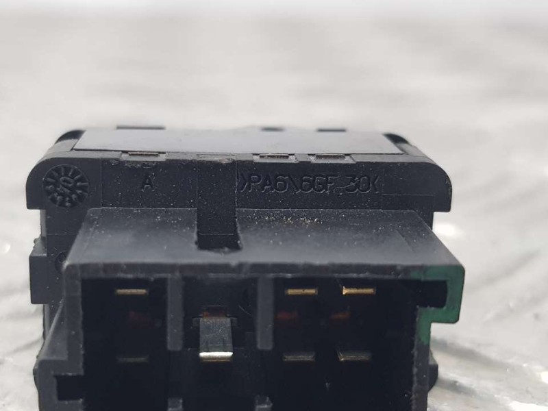 Recambio de mando elevalunas delantero izquierdo para peugeot 307 break / sw (s1) xr clim plus referencia OEM IAM 6554E8  