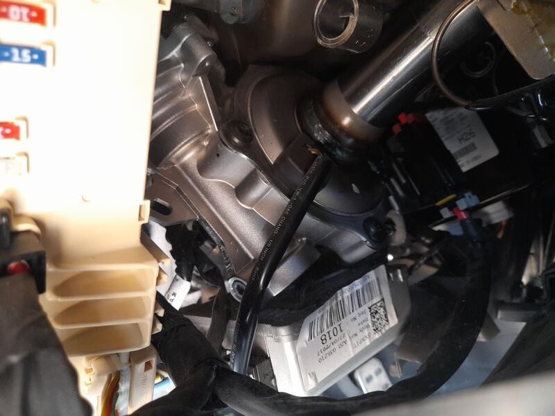 Recambio de columna direccion para kia cee´d (jd) 1.0 t-gdi referencia OEM IAM 56310A2500  