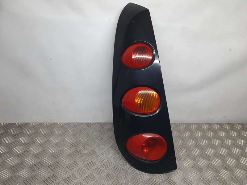 Recambio de piloto trasero izquierdo para smart forfour básico (70kw) referencia OEM IAM A4548200164  