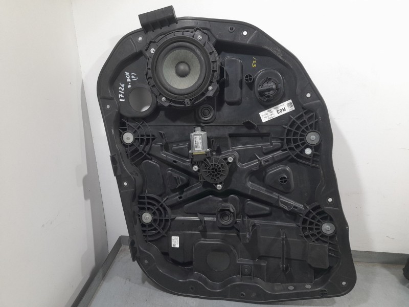 Recambio de elevalunas delantero derecho para ssangyong korando (c300) 1.5 referencia OEM IAM 7247037020 2108190025 