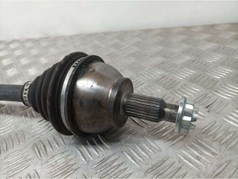 Recambio de transmision delantera derecha para mercedes-benz clase b (w245) 180 cdi (245.207) referencia OEM IAM A1693705672  