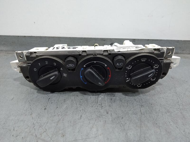 Recambio de mando calefaccion / aire acondicionado para ford focus berlina (cap) ambiente (d) referencia OEM IAM 3m5t19980ad 696