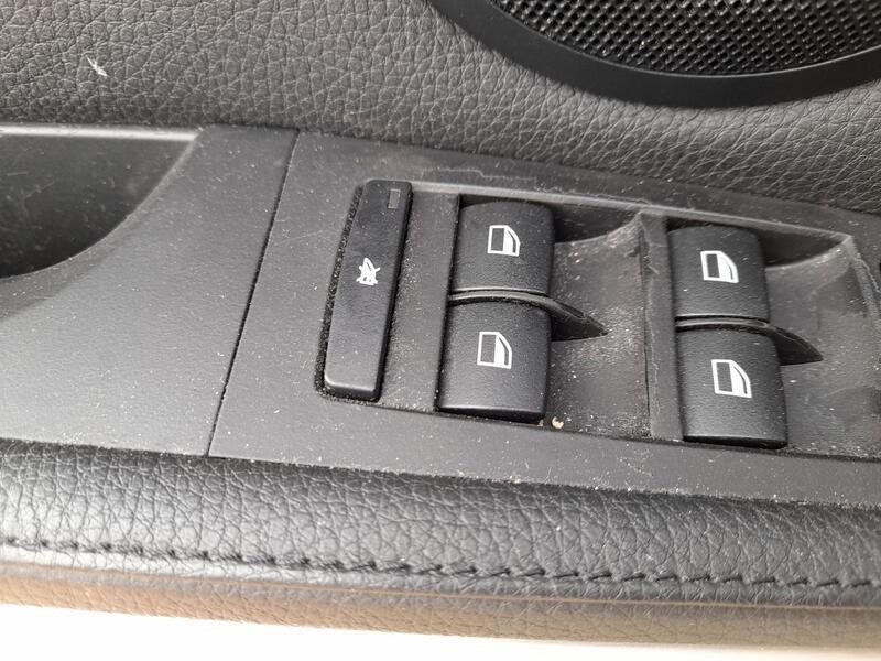 Recambio de mando elevalunas delantero izquierdo para bmw 3 (e90) 325 i referencia OEM IAM 61319217332  