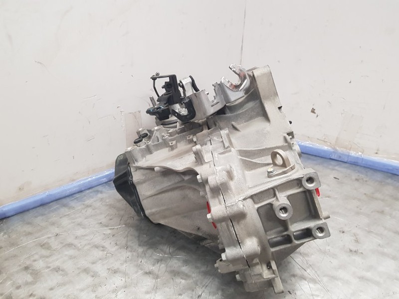 Recambio de caja cambios para hyundai ix20 gls style referencia OEM IAM ZG57FJ 089840 5VELOCIDADES