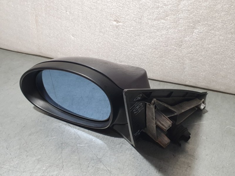 Recambio de retrovisor izquierdo para bmw serie 1 berlina (e81/e87) 116i referencia OEM IAM SIN REF  ELECTRICO 5 PINES