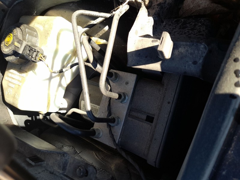 Recambio de abs para bmw 1 (e81) 118 d referencia OEM IAM 3451677605501 ATE 10020603254