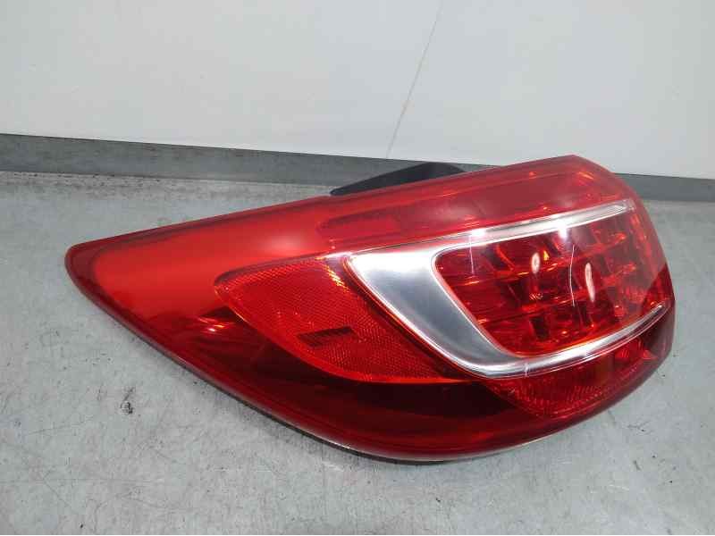 Recambio de piloto trasero izquierdo exterior para kia sportage drive 4x2 referencia OEM IAM 924013W010  EXTERIOR