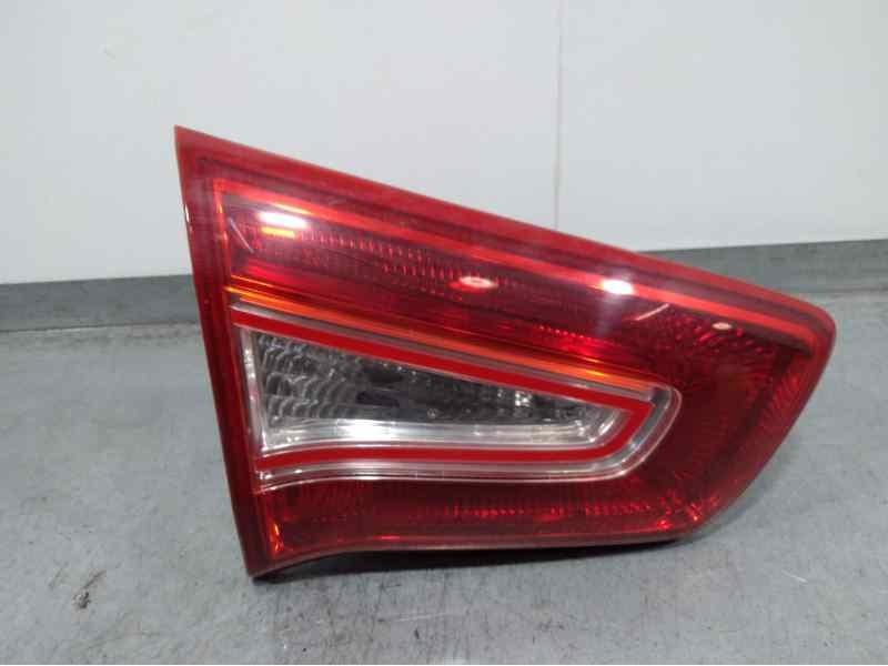 Recambio de piloto trasero izquierdo interior para kia sportage drive 4x2 referencia OEM IAM 924053W0  INTERIOR