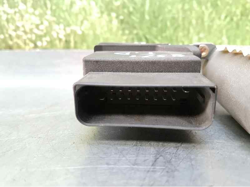 Recambio de motor elevalunas trasero derecho para seat leon (1m1) signo referencia OEM IAM   18 PINS