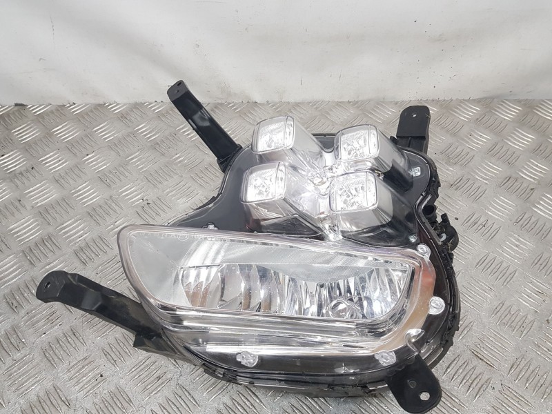 Recambio de faro antiniebla izquierdo para kia cee´d (jd) 1.0 t-gdi referencia OEM IAM 92201A2960 ANTINIEBLA CON LUZ DE DIA VAN 