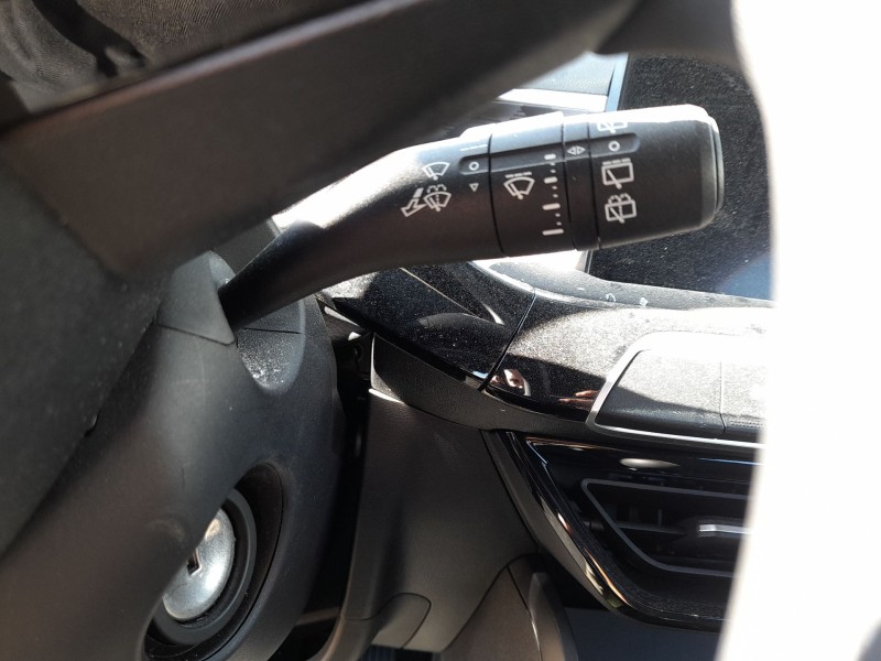 Recambio de mando luces y limpia para mg mg 3 (5fp) mg 3 1.5 referencia OEM IAM 10990131  