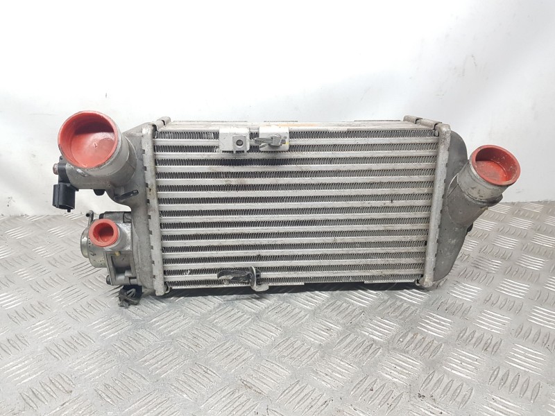 Recambio de intercooler para kia cee´d (jd) 1.0 t-gdi referencia OEM IAM 2827004500  
