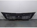 Recambio de rejilla delantera para kia sportage drive 4x2 referencia OEM IAM 86352W000  