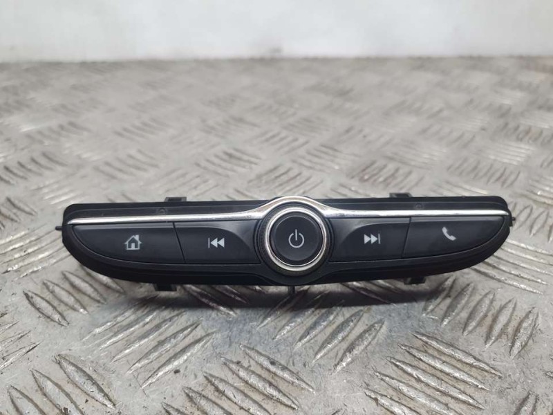 Recambio de mando multifuncion para opel astra k lim. 5türig dynamic referencia OEM IAM 42342525 555343750 