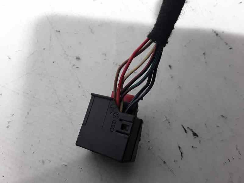 Recambio de retrovisor derecho para volkswagen golf v berlina (1k1) trendline referencia OEM IAM  7 CABLES ELECTRICO-TOCADO