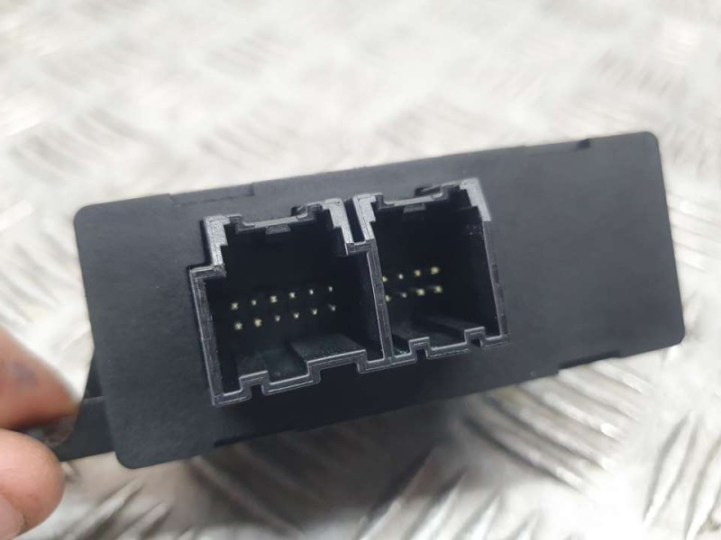 Recambio de modulo electronico para opel astra k lim. 5türig dynamic referencia OEM IAM 39051215 420103327 