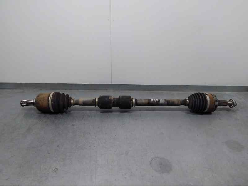 Recambio de transmision delantera derecha para kia sportage drive 4x2 referencia OEM IAM 495012Y900SJ  