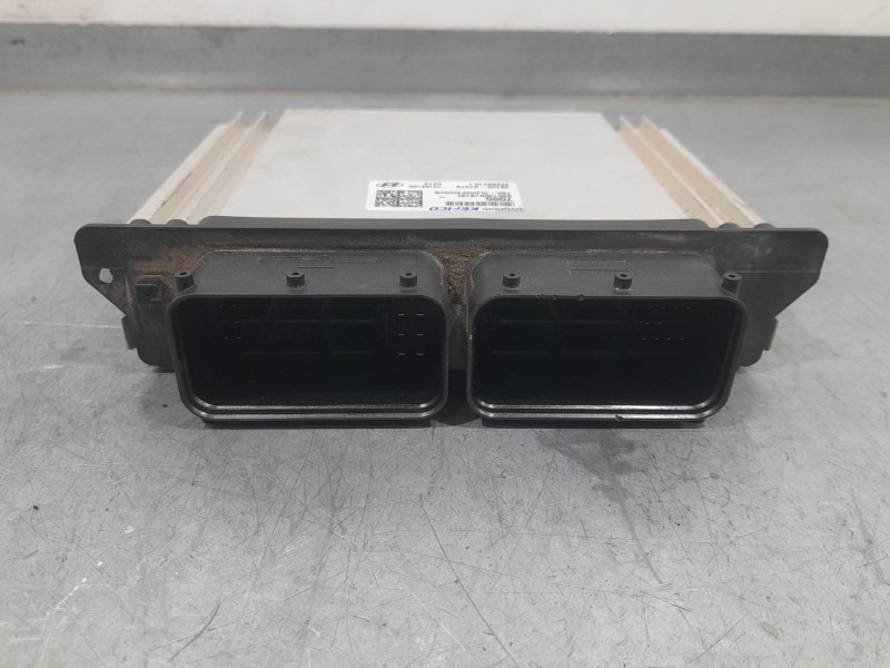 Recambio de centralita motor uce para hyundai i20 klass referencia OEM IAM 3910607079 9001300191KI KEFICO