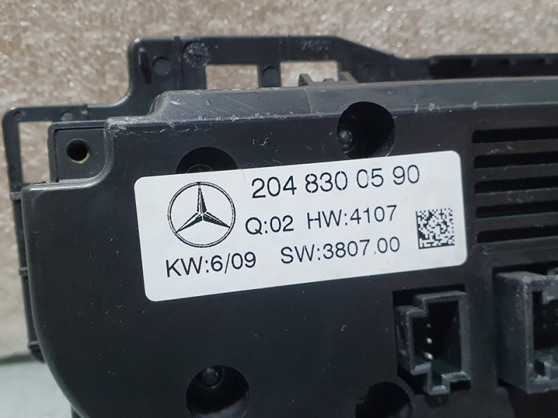 Recambio de mando climatizador para mercedes-benz clase c (w204) familiar 220 t cdi (204.208) referencia OEM IAM 2048300590  