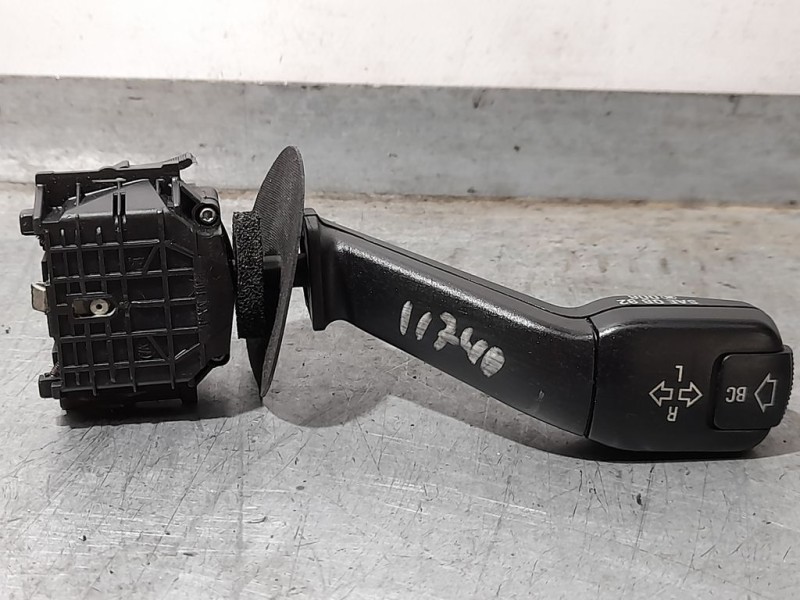 Recambio de mando intermitentes para bmw serie 5 berlina (e39) 525tds referencia OEM IAM 8352172 0110041C LK