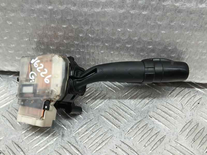 Recambio de mando luces para toyota corolla verso (r1) 2.2 d-4d luna referencia OEM IAM 8414005110 173795 