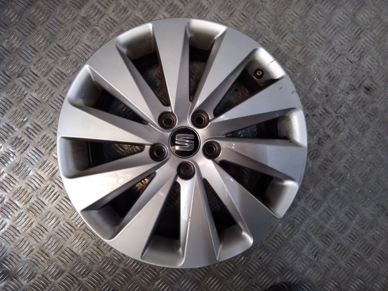 Recambio de juego llantas aluminio para seat arona style edition referencia OEM IAM 6X16 5 TORN ET45 ALUMINIO 