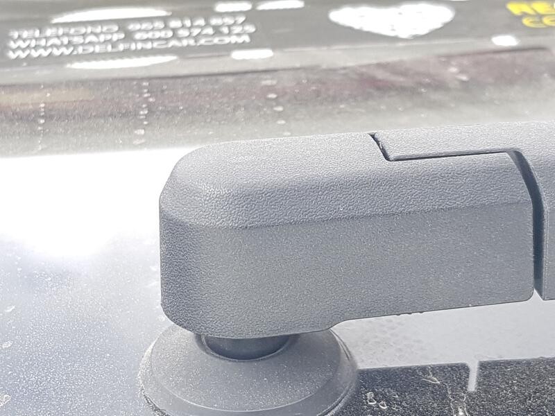 Recambio de motor limpia trasero para ssangyong korando (c300) 1.5 referencia OEM IAM 8611037000  