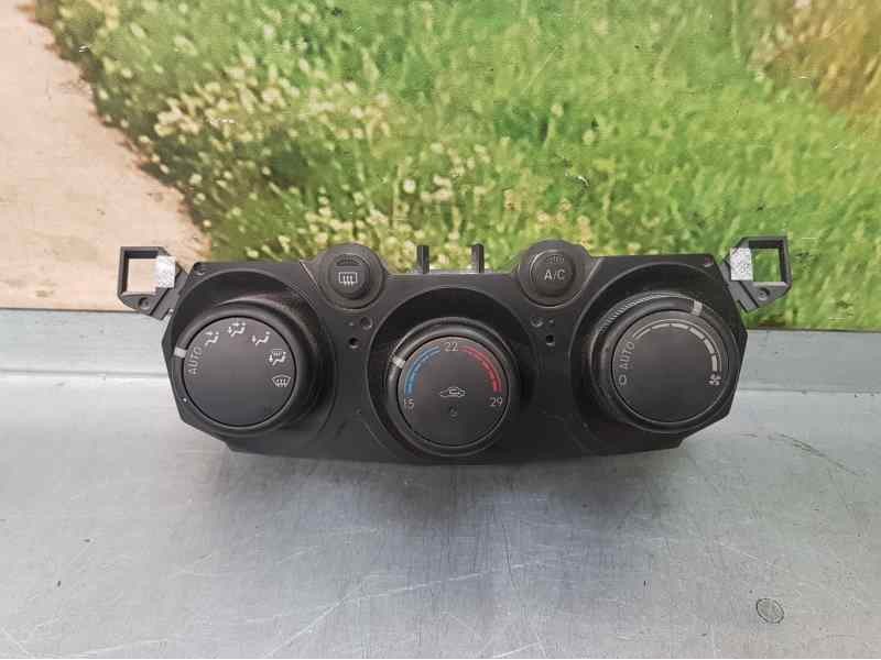 Recambio de mando climatizador para mazda 2 lim. (de) 1.4 crtd active (5-ptas.) (50kw) referencia OEM IAM DF7961190E  VISTEON