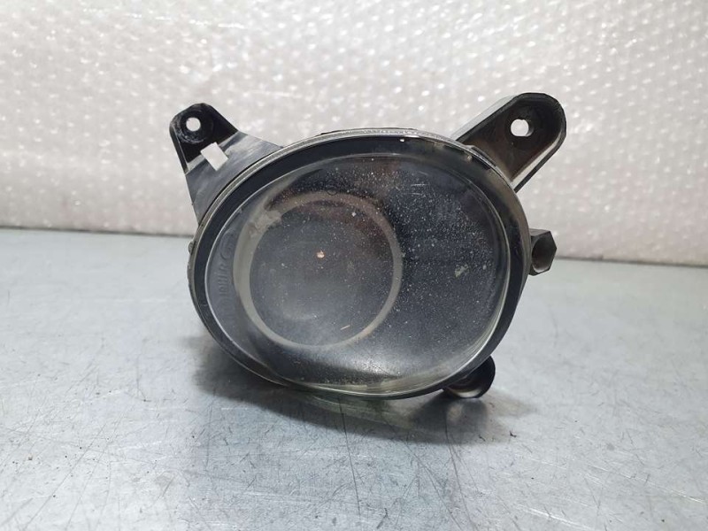 Recambio de faro antiniebla derecho para volkswagen passat berlina (3b3) advance referencia OEM IAM 3B7941700A  