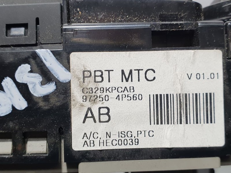 Recambio de mando calefaccion / aire acondicionado para hyundai i20 style s referencia OEM IAM 972504P560  