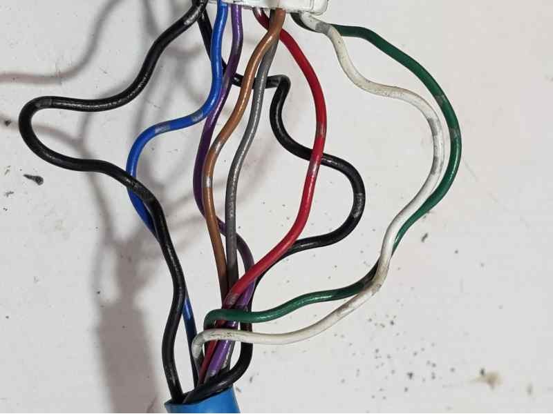 Recambio de retrovisor derecho para subaru legacy familiar/outback b13 (bp) 2.5i outback referencia OEM IAM   ELECTRICO 9 CABLES