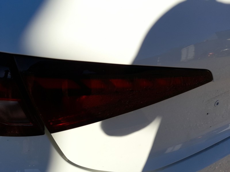 Recambio de piloto trasero izquierdo interior para mg mg 3 (5fp) mg 3 1.5 referencia OEM IAM 11202866  