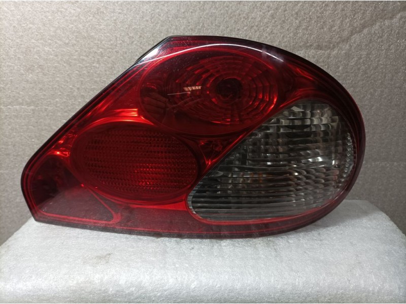 Recambio de piloto trasero derecho para jaguar x-type 2.0 d executive referencia OEM IAM   