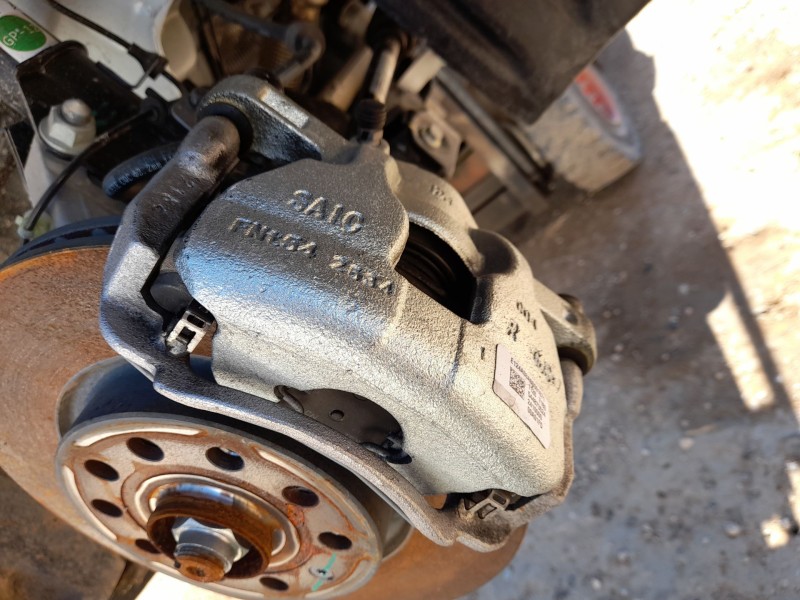 Recambio de pinza freno delantera derecha para mg mg 3 (5fp) mg 3 1.5 referencia OEM IAM   