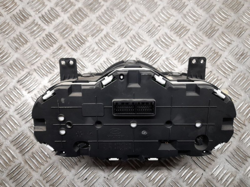 Recambio de cuadro instrumentos para hyundai i10 classic referencia OEM IAM SIN REF  