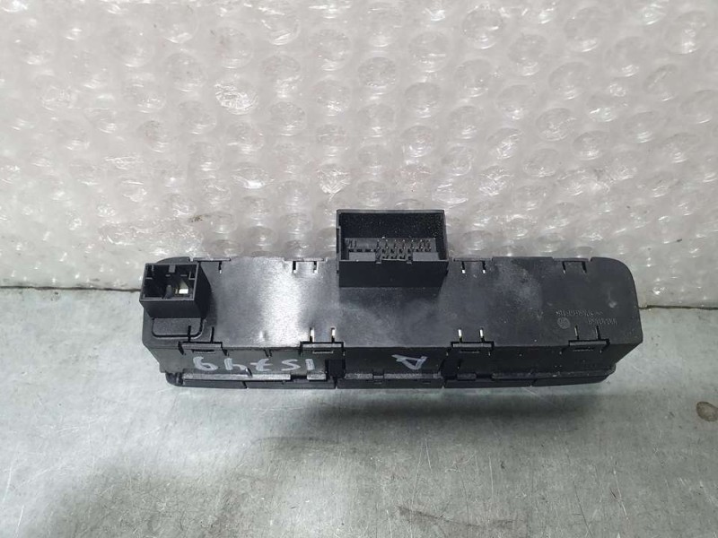 Recambio de mando multifuncion para seat ibiza (6j5) style i-tech 30 aniversario referencia OEM IAM 6J0927137AQ 10095262 