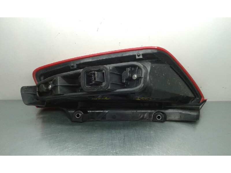 Recambio de piloto trasero izquierdo para fiat grande punto (199) 1.3 16v multijet active (55kw) referencia OEM IAM 0051701589  